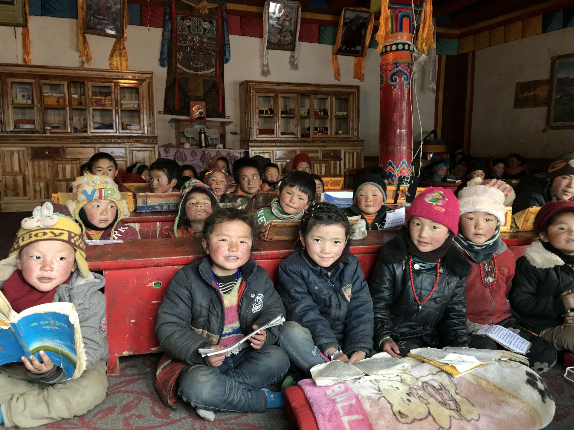 乐鱼·网站官网登录入口-乐鱼online(中国)公益回顾丨家国同欢月同圆 温暖满载甘孜州(图11)